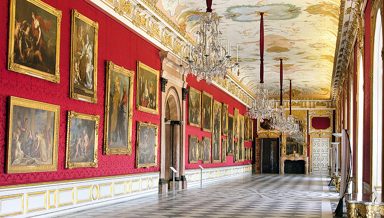 Large Gallery